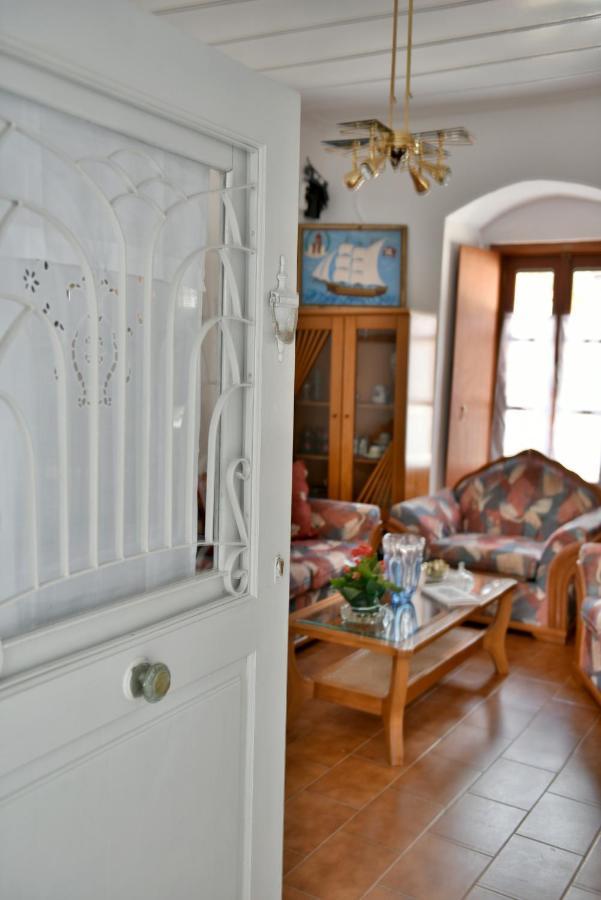 Grandmas Guest House Hydra  Exterior foto